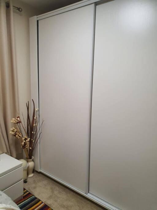 2 Bedroom Flat In Vauxhall, Λονδίνο Εξωτερικό φωτογραφία